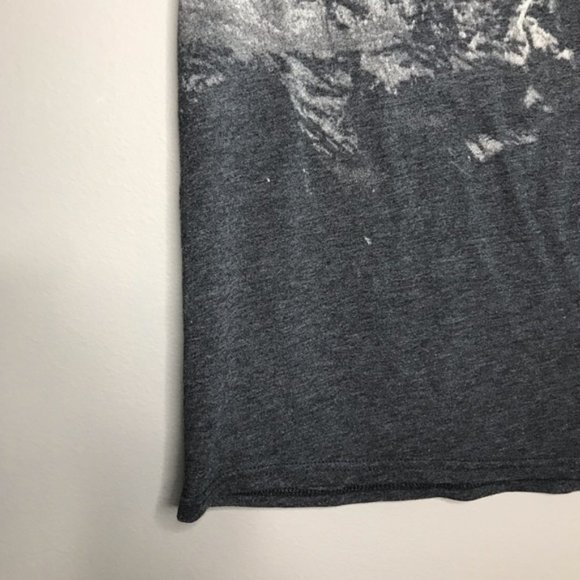 AMERICAN EAGLE AEO Mountain scene gray graphic tee size XS - Picture 5 of 9